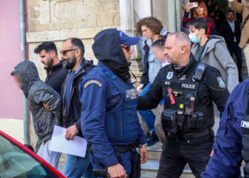 Ηράκλειο: Εξαιρετικά κρίσιμη είναι η κατάσταση του 3χρονου παιδιού που κακοποιήθηκε – Σοκάρουν οι αποκαλύψεις