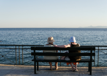 e-ΕΦΚΑ: Δείτε πότε καταβάλλονται οι συντάξεις Μαρτίου 2025