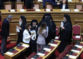 Κωνσταντίνος Τασούλας: Ορκίστηκε Πρόεδρος της Δημοκρατίας- Η τελετή παραλαβής- παράδοσης (εικόνες)