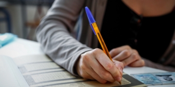Αντίστροφη μέτρηση για τις Πανελλαδικές εξετάσεις 2025: Πότε ξεκινούν – Το πρόγραμμα για ΓΕΛ και ΕΠΑΛ