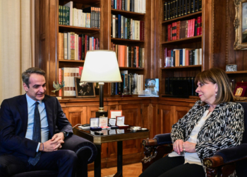 Τελευταία συνάντηση του πρωθυπουργού με την κ. Σακελλαροπούλου στο αξίωμα του ΠτΔ – Τι συζήτησαν