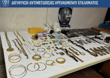 Εξαρθρώθηκε εγκληματική ομάδα – Παρίσταναν ότι είναι συντηρητές ανελκυστήρων ή υπάλληλοι της ΔΕΗ!