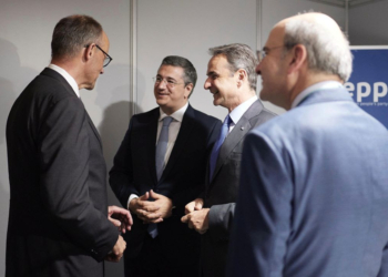 Α. Τζιτζικώστας: “Η ευρωπαϊκή κεντροδεξιά είναι ο πιο ισχυρός πολιτικός πόλος σήμερα στην Ευρώπη”