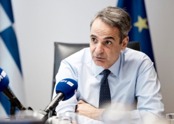 Μητσοτάκης στο υπουργείο Εργασίας: Στηρίζουμε το διαθέσιμο εισόδημα όλων των συμπολιτών μας