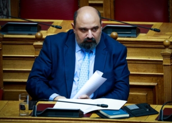 Παραπομπή Τριαντόπουλου με 190 “ΝΑΙ”