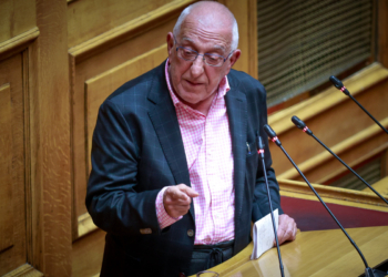 Κακλαμάνης: Η Βουλή θα γίνει ο πρώτος φορέας του δημοσίου που θα στηρίξει τα Εργοστάσια Τεχνητής Νοημοσύνης