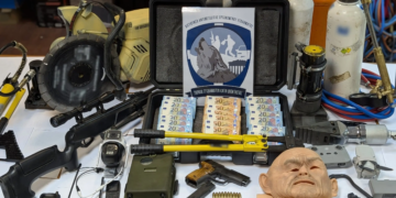 Εξαρθρώθηκε εγκληματική οργάνωση που διέπραττε κλοπές οχημάτων και διαρρήξεις ATM με τροχό!!