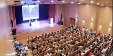 «Σήμερον έαρ μυρίζει και καινή κτίσις χορεύει» στο ΔΕΑΠ Γλυφάδας