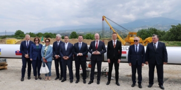 Έναρξη εργασιών για τον Κάθετο Διάδρομο Φυσικού Αερίου – Οι δηλώσεις του ΥΠΠΕΝ Σ. Παπασταύρου από την Βουλγαρία (vid)