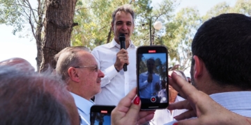 Κ. Μητσοτάκης από Εύβοια: “Ξεκινά άμεσα το έργο της παράκαμψης του Βασιλικού” (vid)