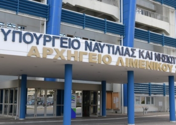 Λιμενικό Σώμα: Απαγόρευση θαλασσίων σπορ και τζετ σκι στην Αττική – Η σχετική λίστα με τις περιοχές