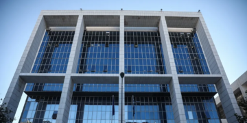 Τηλεφώνημα για βόμβα στο Εφετείο Αθηνών – Ποιοι δρόμοι έκλεισαν