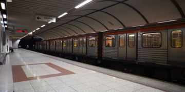 Εργατική Πρωτομαγιά: Άνοιξαν οι σταθμοί του μετρό Σύνταγμα και Πανεπιστήμιο