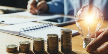 Πότε ανοίγει η πλατφόρμα για την επιδότηση ρεύματος σε επιχειρήσεις – Τα κριτήρια