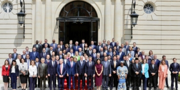 Κ. Πιερρακάκης στον ΟΟΣΑ: “Θα πρέπει να προχωρήσουμε σε επιτάχυνση των οικονομικών και ψηφιακών μεταρρυθμίσεων”