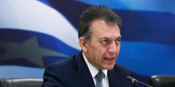 Ολοκληρώθηκε η συνάντηση του Γ. Βρούτση με τους ιδιοκτήτες της ΚΑΕ Ολυμπιακός
