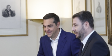 Τα σενάρια για «νέο κόμμα» – Πως και γιατί ο Τσίπρας συσπειρώνει το ΠΑΣΟΚ