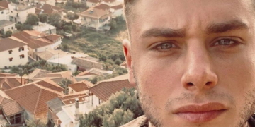 Συνελήφθη ο YouTuber Αλέξανδρος Κοψιάλης στο κέντρο της Αθήνας — οδηγούσε μηχανή χωρίς έγκυρο δίπλωμα
